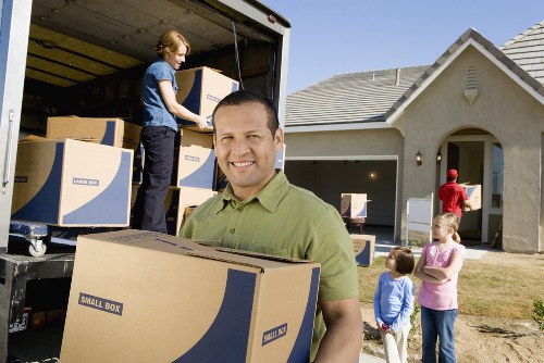 Efficient packing techniques by moving professionals
